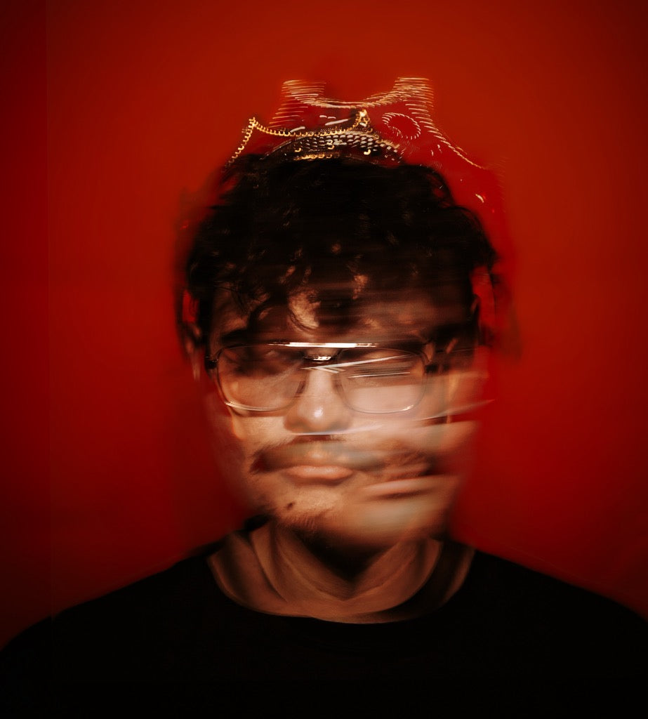 Photography Studio Portraits Full Body & Headshots.