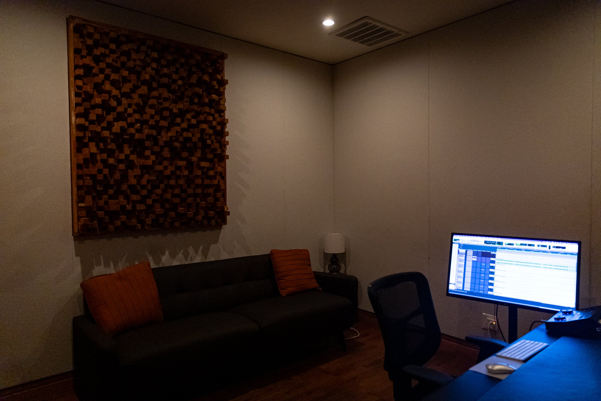 Studio B Hourly Rates w/ Engineer.